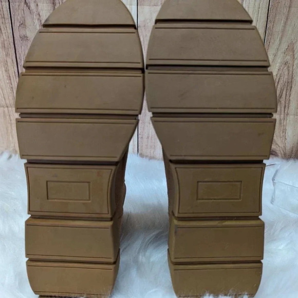 BP‎ Chelsea Boot suede Size 9M tan color NWOB - Picture 5 of 7